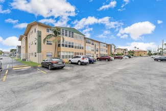 110 Royal Palm Rd Unit 211, Hialeah, FL 33016