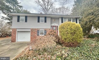 275 Mill Rd, Burlington, NJ 08016