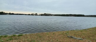 70 Long Point Rd, Chocowinity, NC 27817
