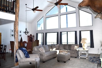 1467 Moose Hollow Rd, Robertson, WY 82944