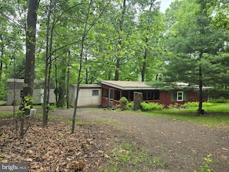 46 Shaub Dr, Landisburg, PA 17040
