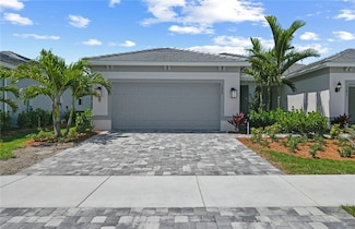 1279 Harper Way Unit COLTON 013, Vero Beach, FL 32960