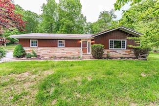 239 Snider Loop, Kingwood, WV 26537