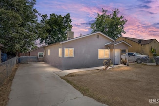 509 Crawford St, Bakersfield, CA 93305