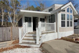 310 Old Chatham Rd Unit E-13, South Dennis, MA 02660