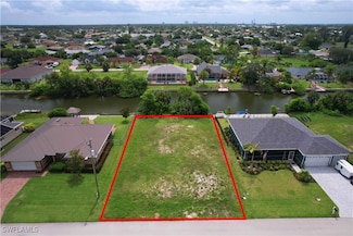 303 NE 17th Place, Cape Coral, FL 33909