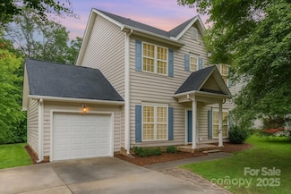 210 Devon Forest Dr, Mooresville, NC 28115