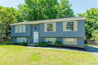 8711 Pine Top Dr, Henrico, VA 23294