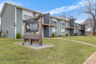 705 W Crawford St, Denison, TX 75020