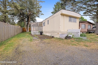 33242 Sunset Beach Ln, Warrenton, OR 97146