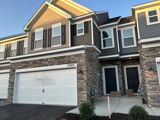 17905 Giants Way, Lakeville, MN 55044