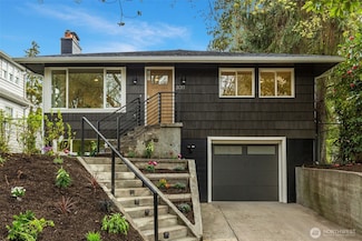 3011 E Cherry St, Seattle, WA 98122