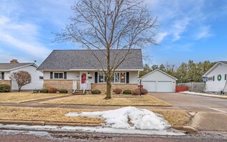 831 15th St S, Wisconsin Rapids, WI 54494