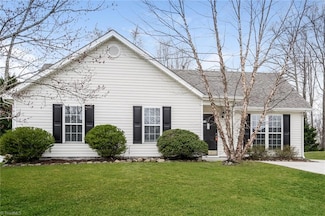 1712 Traywick Ct, Mc Leansville, NC 27301