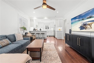 504 Avocado Ave Unit 1/2, Corona Del Mar, CA 92625