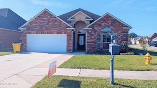 100 Meadowvale Dr, Carencro, LA 70520