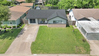 3323 Suiter Way, Pasadena, TX 77503
