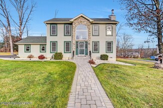 11 Brahms Ct, East Stroudsburg, PA 18301