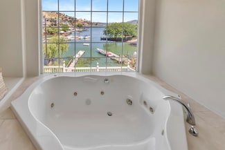 3848 Mariposa Dr, Clearlake, CA 95422
