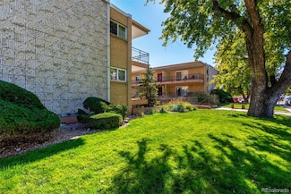 830 20th St Unit 206, Boulder, CO 80302