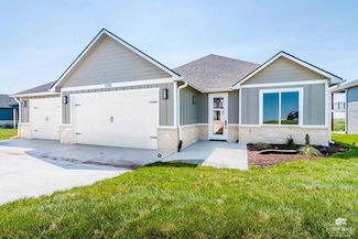 5710 Goheen Dr, Manhattan, KS 66503