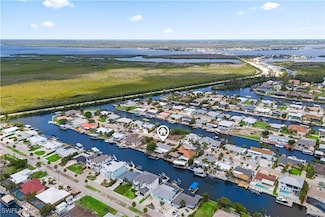 12206 Boat Shell Dr, Matlacha Isles, FL 33991
