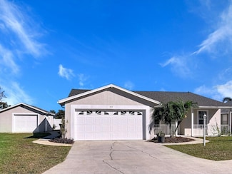 202 Madalyn Ct, Auburndale, FL 33823