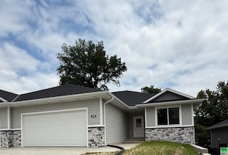 3420 Lafayette St, Sioux City, IA 51104