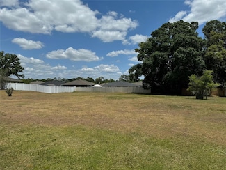 7335 Keshishian Ct, Lakeland, FL 33810