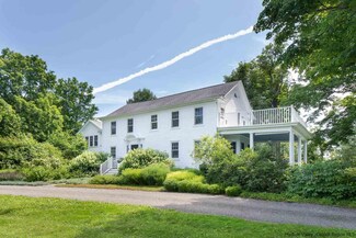 20 Hill n Dale Rd, Germantown, NY 12526