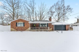4004 Riverside Dr, Youngstown, OH 44511