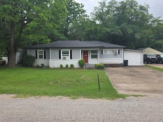 212 W 7th St, Lancaster, TX 75146