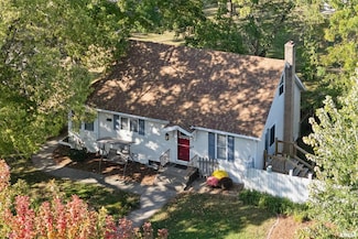 126 S Genessee St, Blue Grass, IA 52726