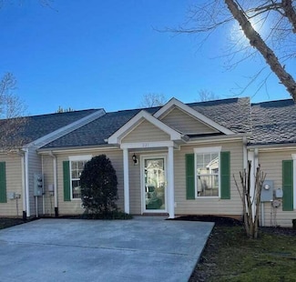 221 New Haven Ln SW, Aiken, SC 29803