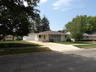 1905 2nd Ave NW, Austin, MN 55912