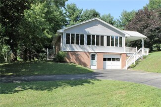 135 Gault School Rd, Connellsville, PA 15425