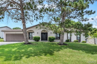 904 Ampere Place, Lake Saint Louis, MO 63367