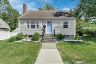 140 S Main St, Natick, MA 01760