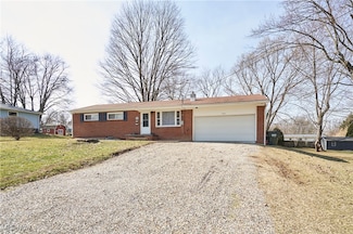 1215 Cyril Ave SW, Massillon, OH 44647