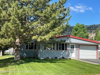 891 3rd St, Meeker, CO 81641