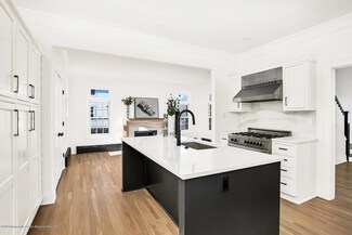 23 Lincoln Ave Unit MAIN HOUSE, Rumson, NJ 07760