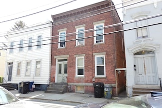 82 Ida St, Troy, NY 12180