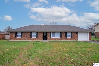 554 Cheyenne Rd, Radcliff, KY 40160