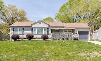 7236 Floyd St, Overland Park, KS 66204