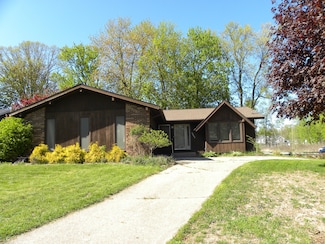 3069 Willow Creek Dr SW, Grandville, MI 49418