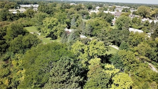 435 Barrington Rd, Wauconda, IL 60084