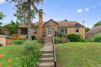 2950 Sheldon Ave, Cincinnati, OH 45239