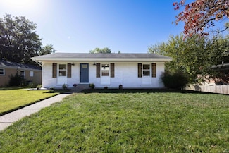 919 Sharon Rd, Newburgh, IN 47630