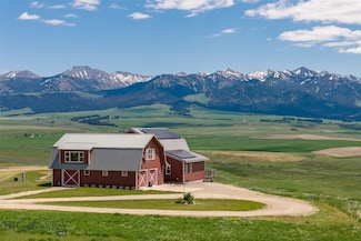 22 Porcupine Rd, Wilsall, MT 59086