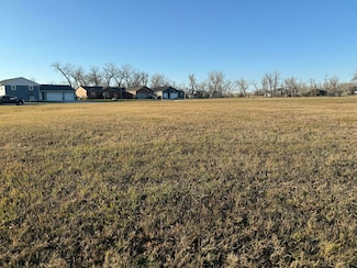 105 Cove Ct, Fort Pierre, SD 57532